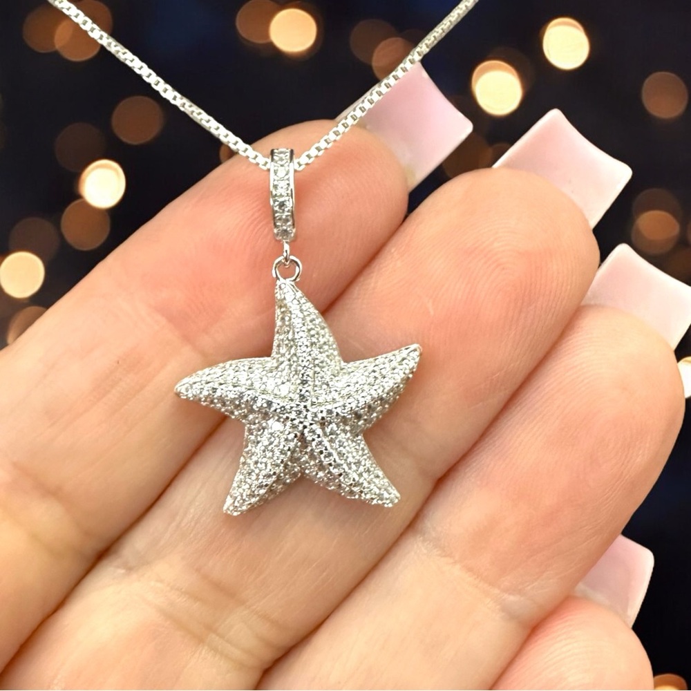 925 Silver Moissanite Starfish Pendant Necklace